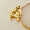 18K COLGANTE ORO AMARILLO HERRADURA CON CABALLO. 40 X 34 MM